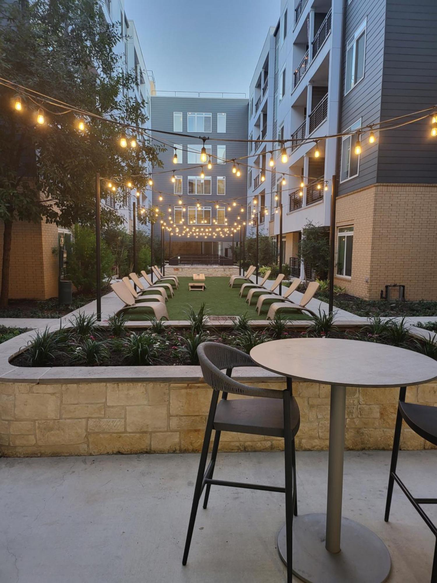 Beautiful Condo On Riverwalk W King Ste Free Parking Pet Friendly Centrally Located On The Riverwalk San Antonio Eksteriør bilde
